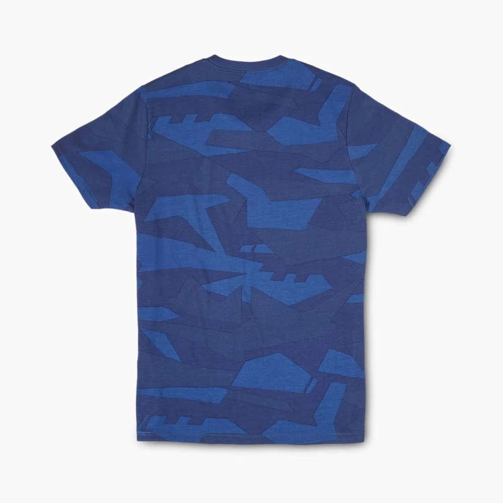 Revit Chester T-Shirt 4 Revit Chester T-Shirt - Image 2